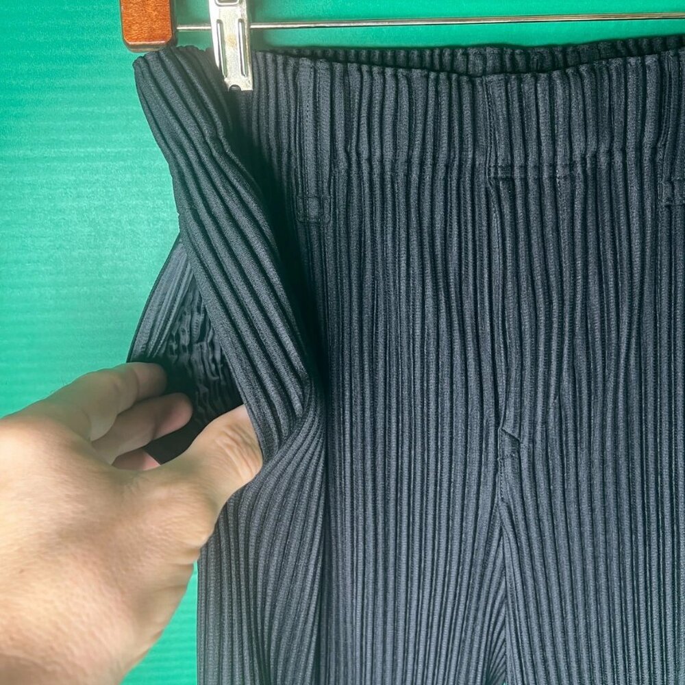 Homme Plissé Issey Miyake Pleated Pants Black size 2 - Picture 13 of 16